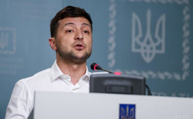 Зеленский неожиданно заговорил о бомбежках Киева: «Должны делать все, чтобы…»
