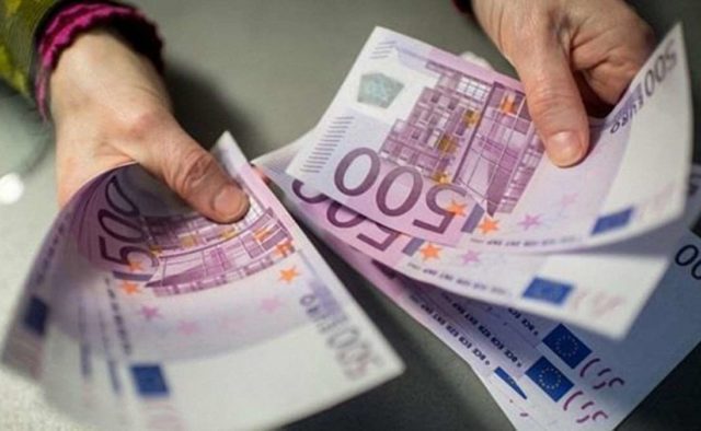 Зарплата в евро: принято неожиданное решение, которое повлияет на жизнь украинцев