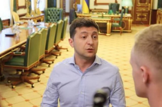 Зеленский нанес удар по Ахметову и его людям: «Можете сдавать мандаты»