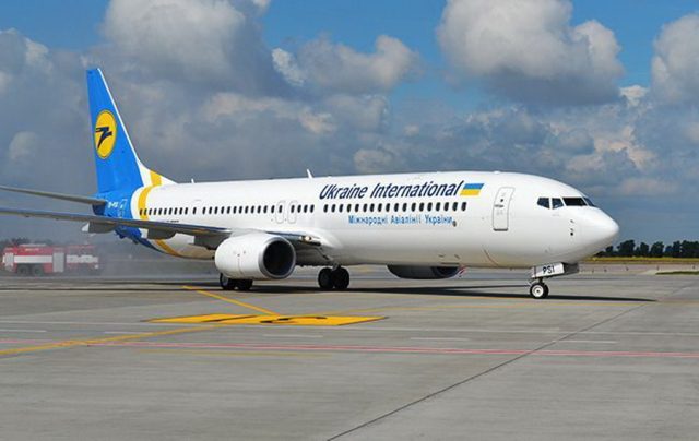 В «Борисполь» прилетел самолет с эвакуированными из Китая украинцами