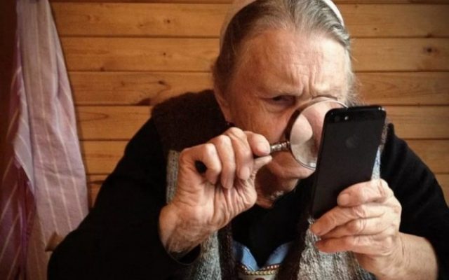 В Украине оператор мобильной связи обманывает абонентов: под ударом пожилые люди