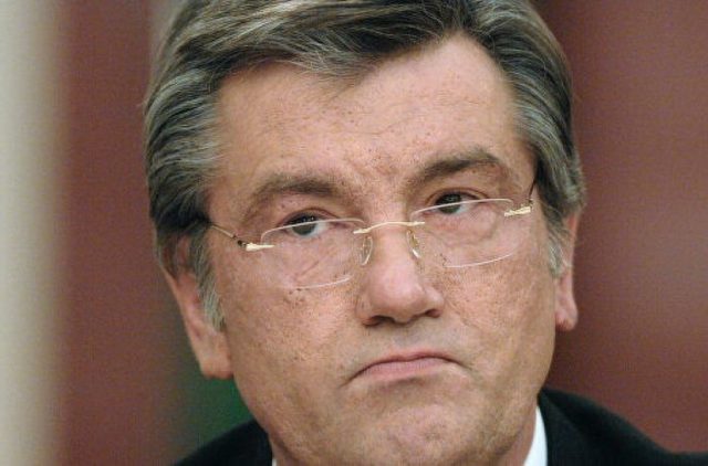 Дача, авто, помощники: стало известно сколько обходится содержание Ющенко украинцам