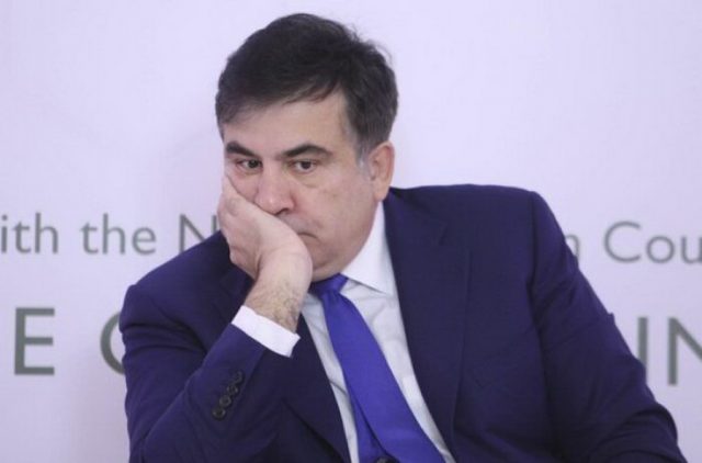 Саакашвили обвинил министра финансов в шантаже