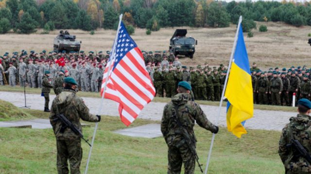 В Конгрессе США призвали экстренно помочь Украине стать членом НАТО