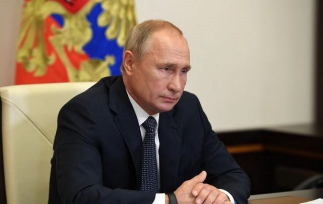 В Карабах введут российских миротворцев, — Путин