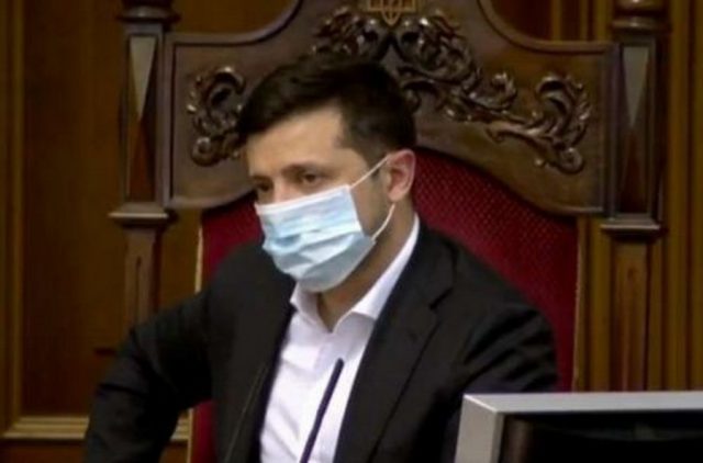 Зеленский спохватился: в Раду внесен законопроект о поддержке бизнеса в карантин