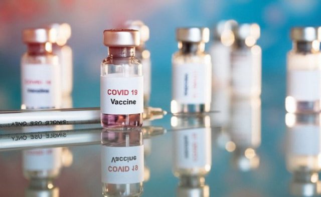 Несмотря на использование абортивного материала: в Ватикане считают вакцину от COVID-19 морально приемлемой
