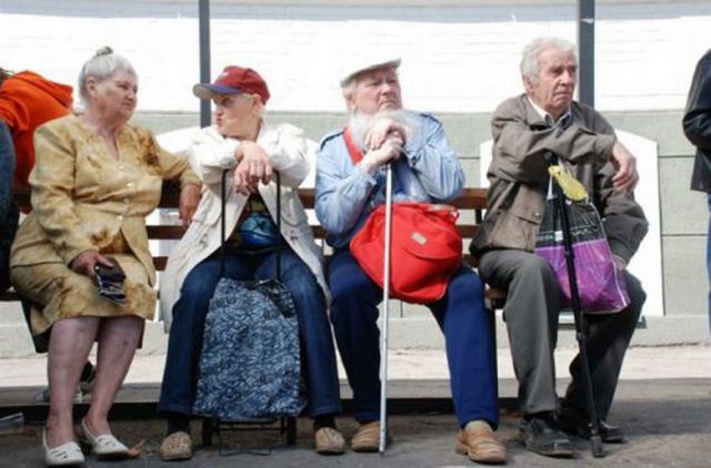 Кому в Украине поднимут пенсионный возраст уже с 1 апреля
