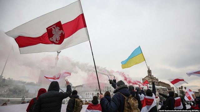 В Киеве прошел марш солидарности с Беларусью