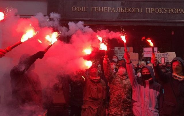 МВД поблагодарило за мирный протест в Киеве