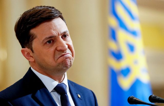Украинцы ответили, хотят ли они, чтобы Зеленский шёл на второй президентский срок