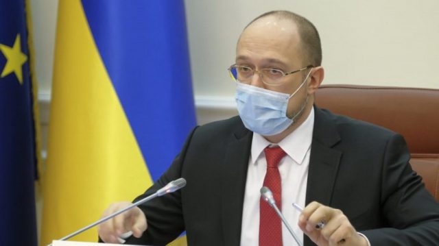 Шмигаль: В Україні почалась третя хвиля епідемії, можливий локдаун