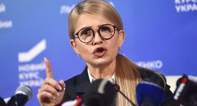 «Я справилась, а нынешняя власть – нет!»: Тимошенко обозвала правительство дилетантами и выставила требования по тарифам