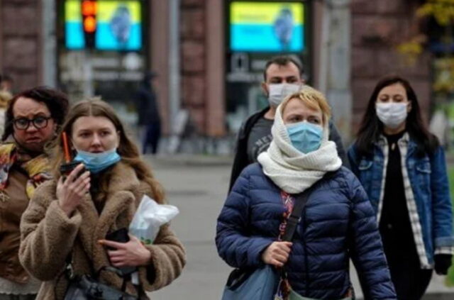 Киевлян предупредили об опасности: в столице COVID в три раза нарастил темпы распространения