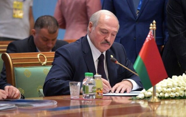 Ужесточение наказания за протесты в Беларуси: Лукашенко подписал закон