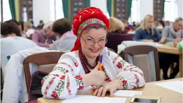 Іспити з української для держслужбовців та претендентів на громадянство: як це буде