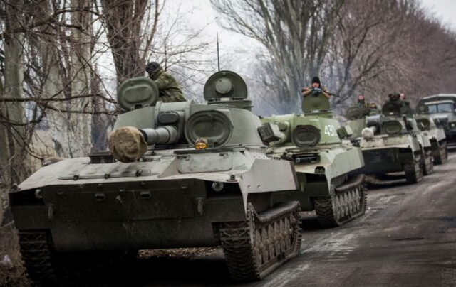 Танки, гаубицы и БМП: боевики размещают тяжелую военную технику в Донецкой области