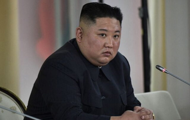 Запретили всем смеяться: в КНДР объявили 11-дневный траур