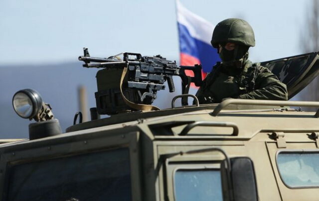 Угроза вторжения РФ. Треть украинцев готова к вооруженному сопротивлению, — опрос