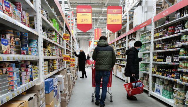 Теперь только за деньги. В супермаркетах Украины больше не будет бесплатных пакетов