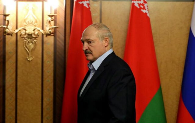 Лукашенко угрожает Украине «военным ответом» в случае наступления на Донбассе